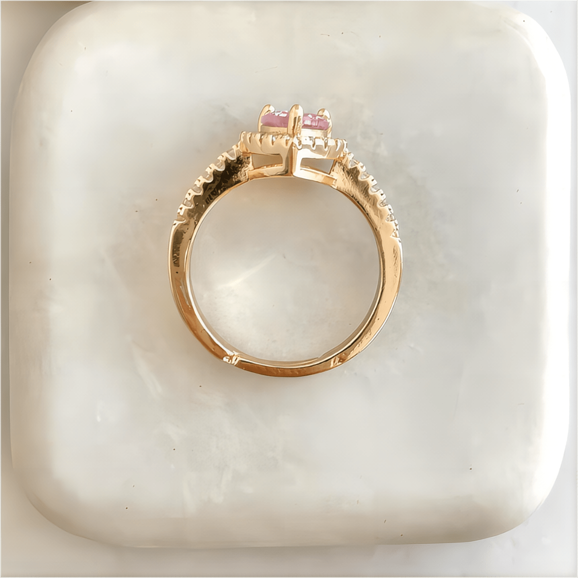 Cubic Zirconia Inlaid Pink Heart Ring