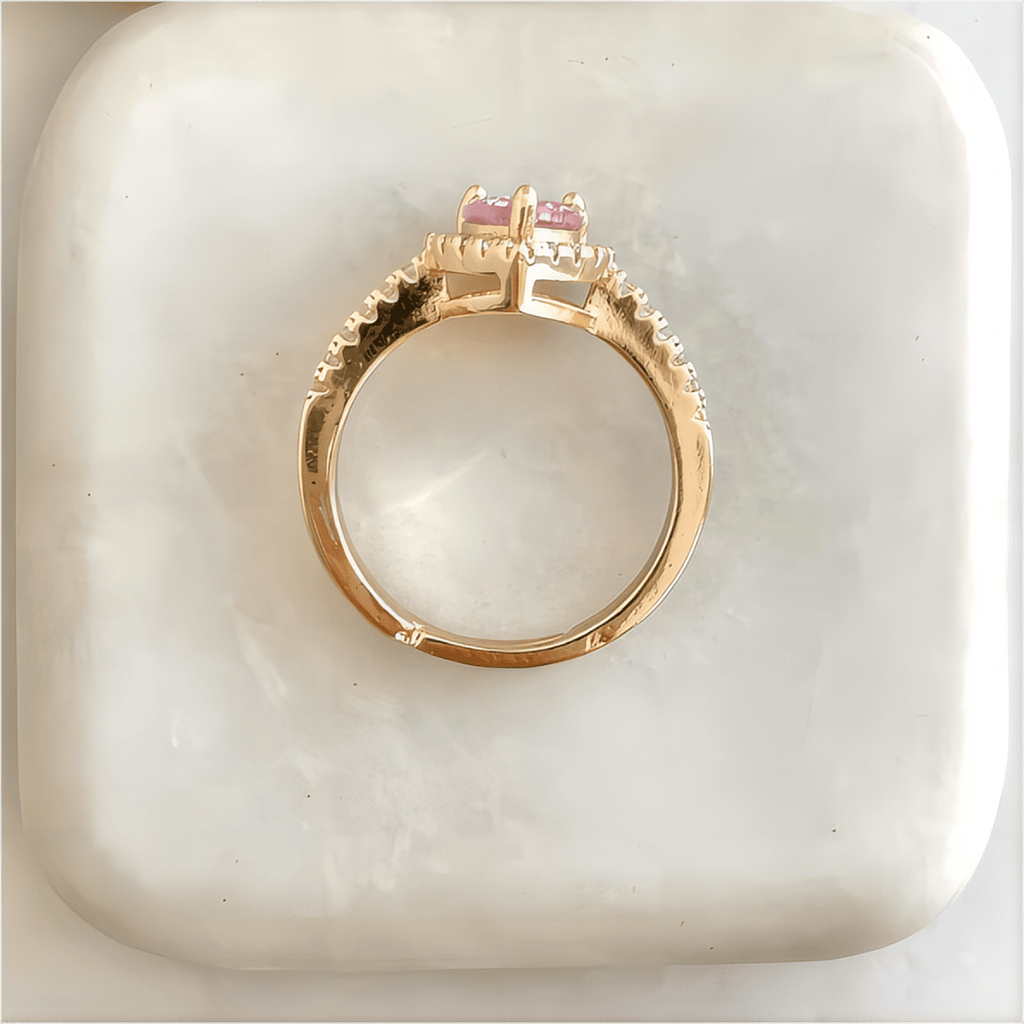 Cubic Zirconia Inlaid Pink Heart Ring